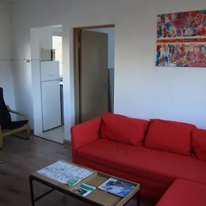  Apartamento Unique World War Ii History Attached To Dwelling